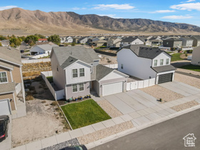 Photo 6 for 3534 N Finch Ln