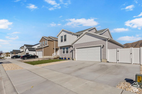 Photo 2 for 3534 N Finch Ln