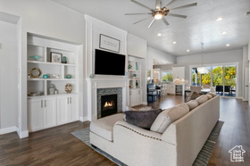 Photo 6 for 372 W Clark Cir