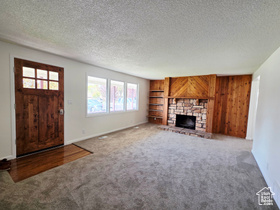 Photo 5 for 10433 S Carnation Dr