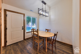 Photo 5 for 2468 E San Jose Rd