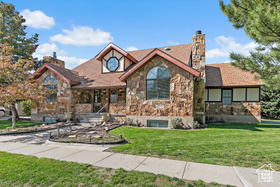 Photo 2 for 6824 S Creekcove Way