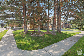 Photo 3 for 6824 S Creekcove Way