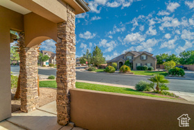 Photo 6 for 2441 E Meadow Mist Way
