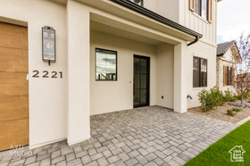 Photo 3 for 2221 S Carabiner Way