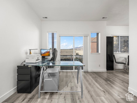 Photo 4 for 340 N 500 West #204