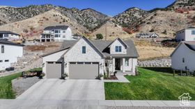 Photo 1 for 128 N Sherwood Dr