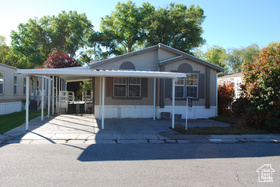 Photo 2 for 1183 W Parkway Ln