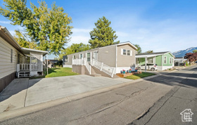 Photo 2 for 931 N 500 East