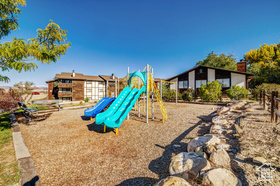 Photo 4 for 800 W Highway Dr