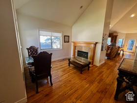 Photo 3 for 1831 E Cottonwood Glen Ct