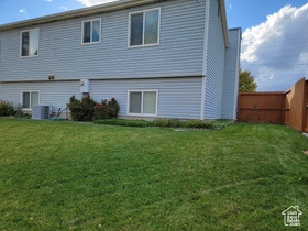 Photo 3 for 6149 S Trowbridge Way