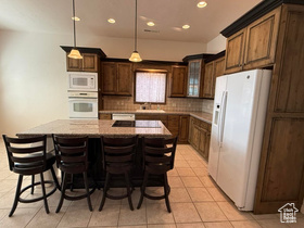 Photo 3 for 265 N Dixie Dr #97