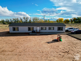 Photo 1 for 5104 W 5550 North