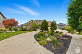 Photo 2 for 9121 S Hidden Peak Dr