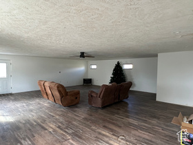 Photo 6 for 315 100 West
