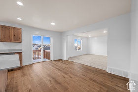 Photo 3 for 1558 S White Sage Dr #322