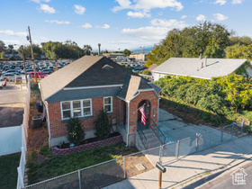 Photo 2 for 168 E Helm Ave