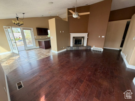 Photo 3 for 778 S Slate Canyon Dr