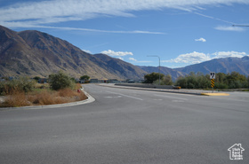 1075 W Lakeview Pkwy MLS #2117193