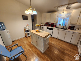 Photo 2 for 1284 W Canary St #221