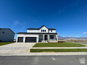 Photo 2 for 4983 N Topaz Dr #301