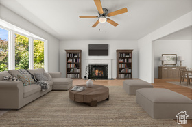 Photo 6 for 3006 Casto Ln