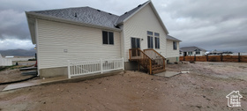 Photo 2 for 573 S Eyring Pl