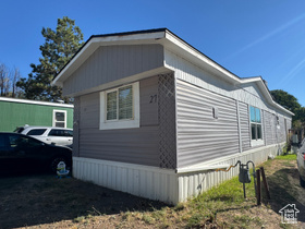 Photo 4 for 2875 N Hill Rd #27