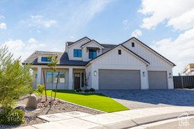 Photo 3 for 3018 E Alderann St