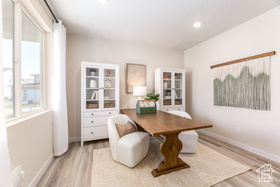 Photo 4 for 1396 S Glambert Ln #226