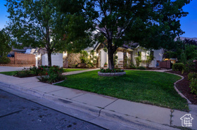 Photo 3 for 1854 N Serenity Dr