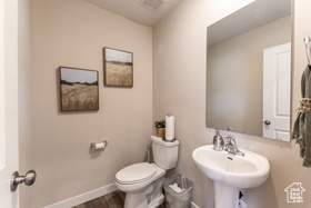 Photo 6 for 2011 E Porcupine Dr #4126