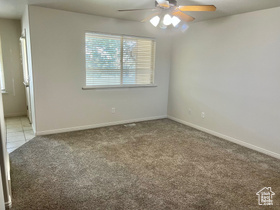 Photo 3 for 1168 E Holmes Creek Ln