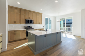 Photo 6 for 2840 W 2720 North #77