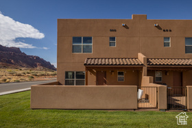 Photo 2 for 3853 S Red Valley Cir #17-A4