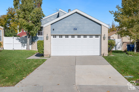Photo 2 for 2892 W Roxborough Ct