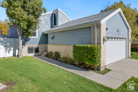 Photo 1 for 2892 W Roxborough Ct