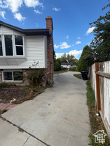 Photo 3 for 2016 W Hewwood Cir