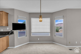 Photo 6 for 639 W Uxbridge Cir