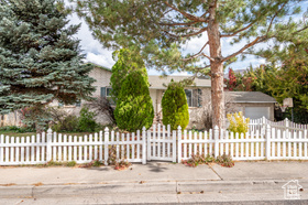 Photo 2 for 995 S Cedar Knolls