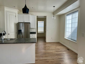Photo 6 for 703 N 150 East
