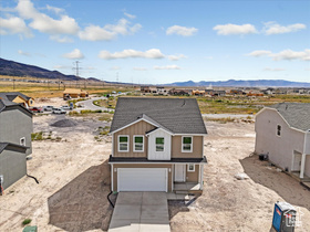 Photo 4 for 2392 E Woodbury Ln