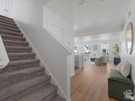 Photo 5 for 2382 E Woodbury Ln