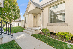 Photo 4 for 3093 E Somerset Village Way