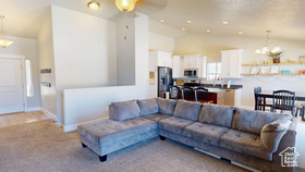 Photo 4 for 3809 E Hollow Crest Dr