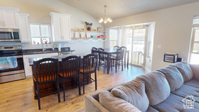 Photo 6 for 3809 E Hollow Crest Dr