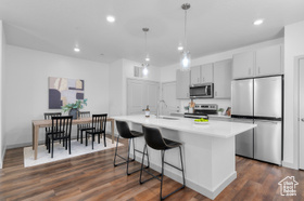 Photo 6 for 108 E Fairmont Pl