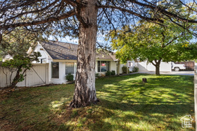 Photo 4 for 1375 W 1460 North