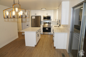 Photo 3 for 3761 S Oxford Way